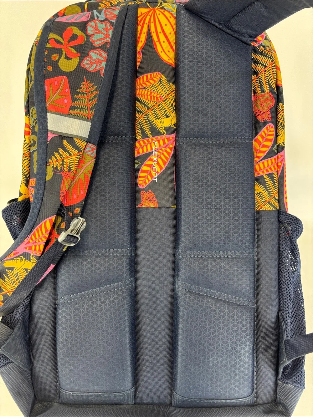 THE NORTH FACE Women's Jester Backpack Navy Lone Wanderer Print Tropical